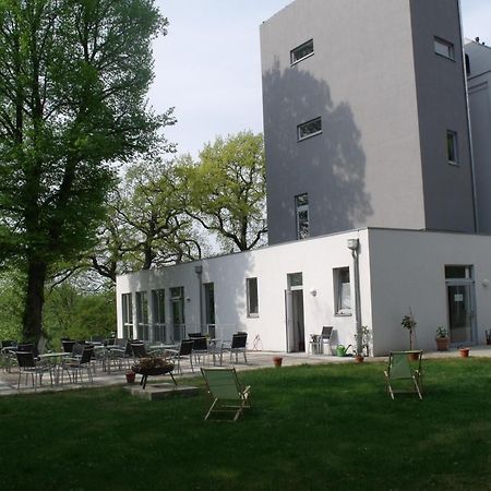 Hotel Zwischen Den Seen Waren  Esterno foto